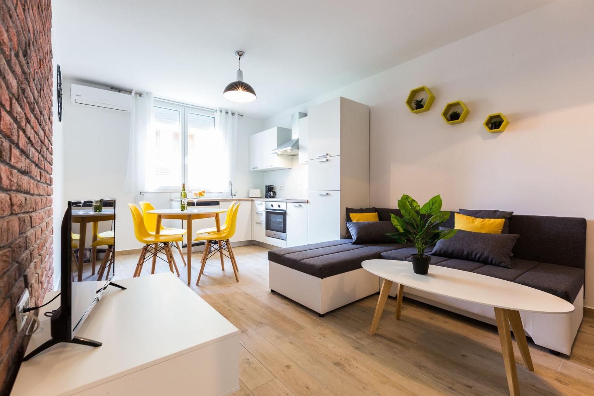 Deluxe Apartment Near The Bridge Zadar Exterior photo